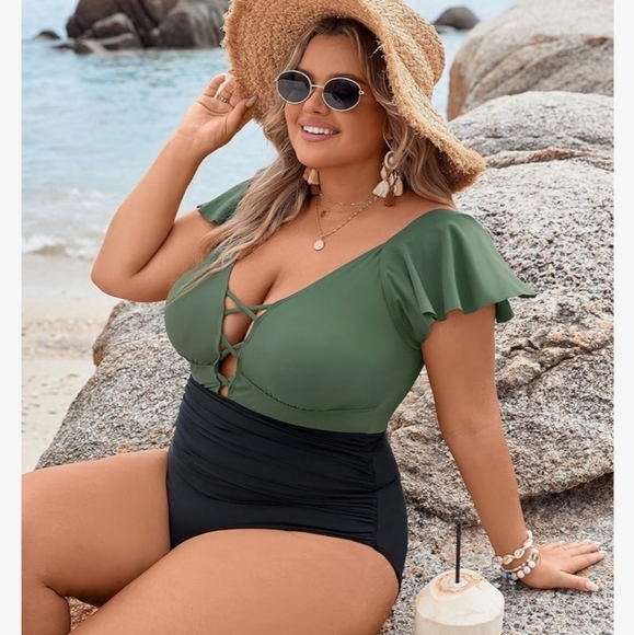 NWT Womens Swimsuit XL - Picture 3 of 5